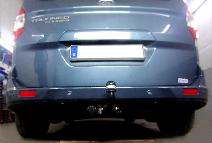Anhängerkupplung für Ford-Tourneo Courier - 2014- Ausf.:  horizontal