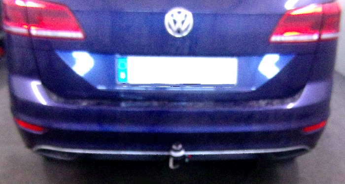 Anhängerkupplung für VW-Golf VII Sportsvan - 2018- Ausf.:  vertikal