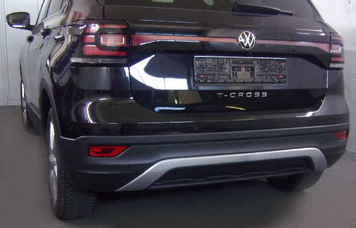 Anhängerkupplung VW T-Cross spez. R-Line - 2019-  vertikal