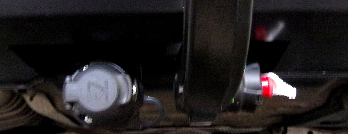 Anhängerkupplung für Audi-A4 Limousine nicht Quattro, nicht RS4 und S4, Baureihe 2015-2024 V-abnehmbar