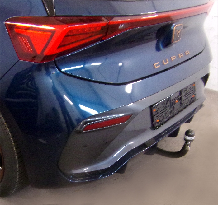 Anhängerkupplung für Cupra-Born nur für Heckträgerbetrieb, Montage nur bei uns im Haus, Baureihe 2023- V-abnehmbar