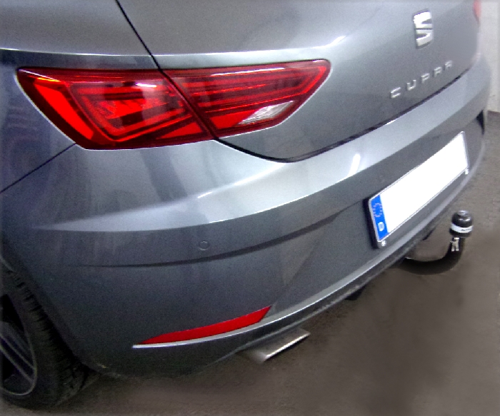 Anhängerkupplung für Seat-Leon Fließheck Typ 5F, spez. Cupra 2WD, Baureihe 2017-2020 V-abnehmbar