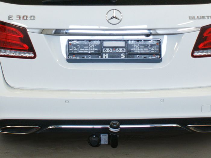 Anhängerkupplung für Mercedes-E-Klasse Limousine W 212, nicht Erdgas (Natural Gas), Baureihe 2011- starr