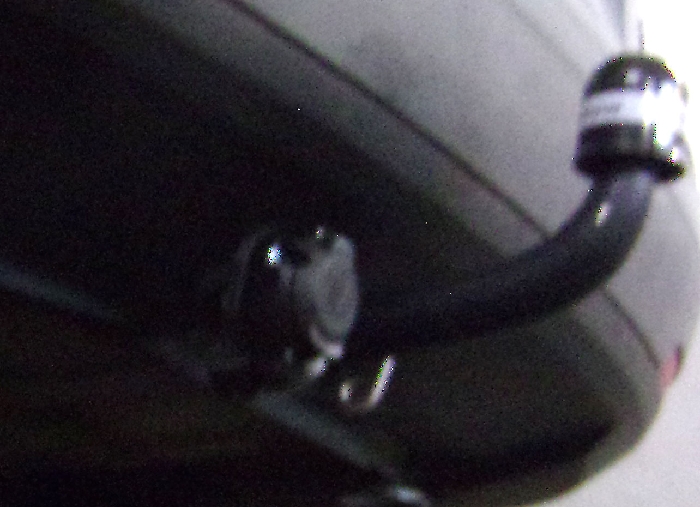 Anhängerkupplung für Seat-Ibiza Kombi, Baureihe 2010-2015 starr