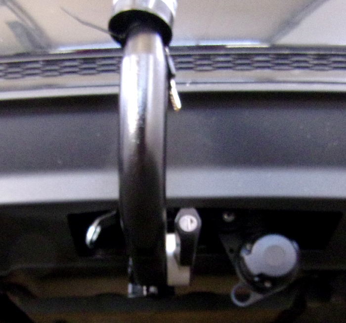 Anhängerkupplung für Audi-A4 Avant nicht Quattro, nicht RS4 und S4, Baureihe 2024- V-abnehmbar