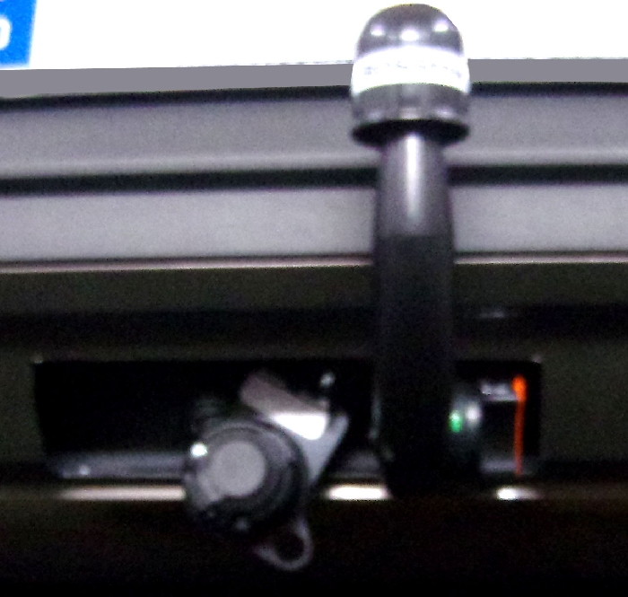 Anhängerkupplung für Seat-Leon Fließheck Typ 5F, spez. FR, Baureihe 2014-2017 V-abnehmbar